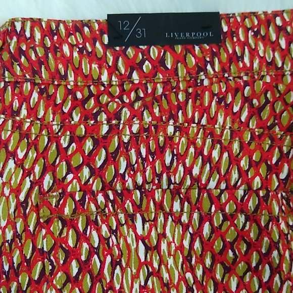 Liverpool Skinny Crop Jeans - Picture 5 of 5